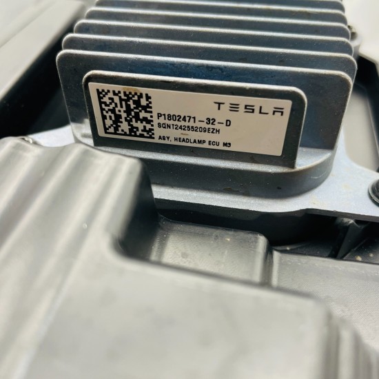 Tesla Model 3 Headlight Genuine Face Lift Left Passenger Nearside 2024 - 2025