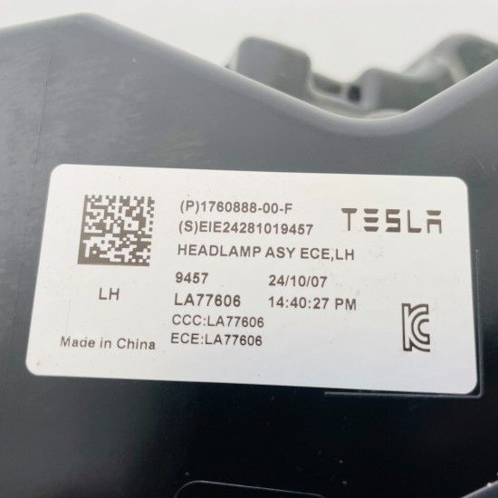 Tesla Model 3 Headlight Genuine Left Passenger 2024 - 2025 / 1760888-00-f