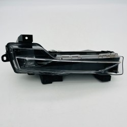 Tesla Model 3 & Y Drl Facia Fog Light Right Side 2017 - 2023 / 1624798-00-a