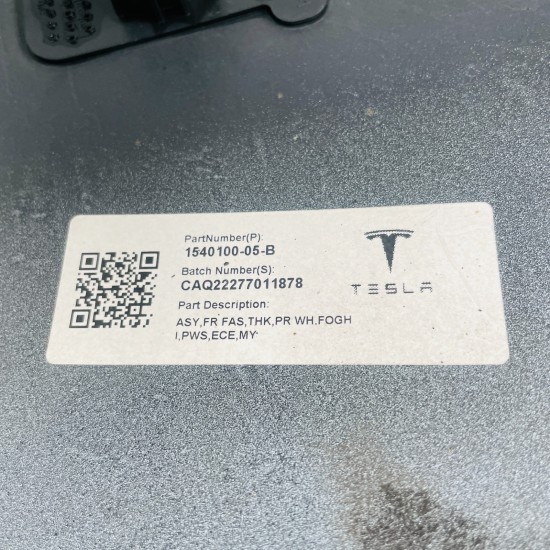 Tesla Model Y Front Bumper Genuine White  1540100-05-b | 2020 - 2024 [as2]