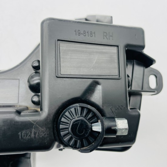 Tesla Model 3 & Y Drl Facia Fog Light Right Side 1624798-00-a | 2017 - 2023 Tesla Model 3 & Y Drl Facia Fog Light Right Side 1624798-00-a | 2017 - 2023