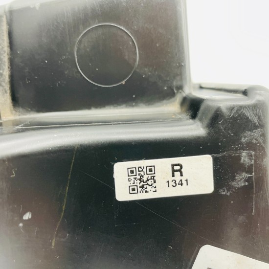 Tesla Model 3 & Y Drl Facia Fog Light Right Side 1624798-00-a | 2017 - 2023