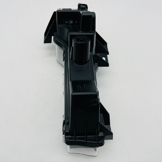 Tesla Model 3 & Y Drl Facia Fog Light Right Side 1624798-00-a | 2017 - 2023