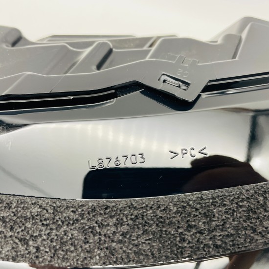 Tesla Model 3 Headlight Genuine Face Lift Left Passenger Nearside 2024 - 2025 Tesla Model 3 Headlight Genuine Face Lift Left Passenger Nearside 2024 - 2025