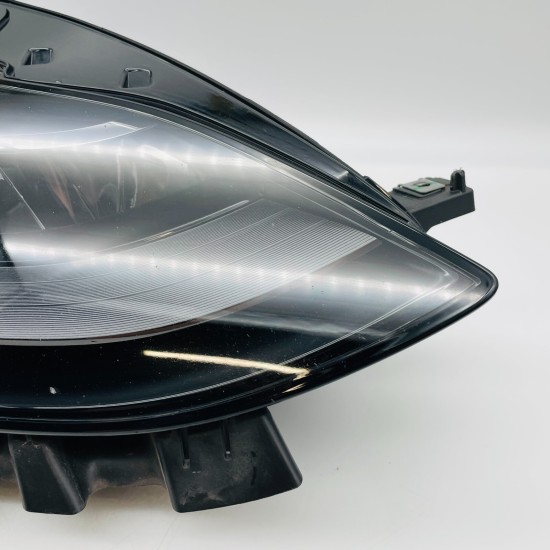 Tesla Model 3 Headlight Right Side Genuine 1514953-00-c | 2020-2024 [l315]