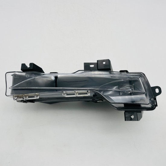 Tesla Model 3 Drl Fog Light Facia Right Side Genuine 1624798-00-a | 2017-2023 Tesla Model 3 Drl Fog Light Facia Right Side Genuine 1624798-00-a | 2017-2023