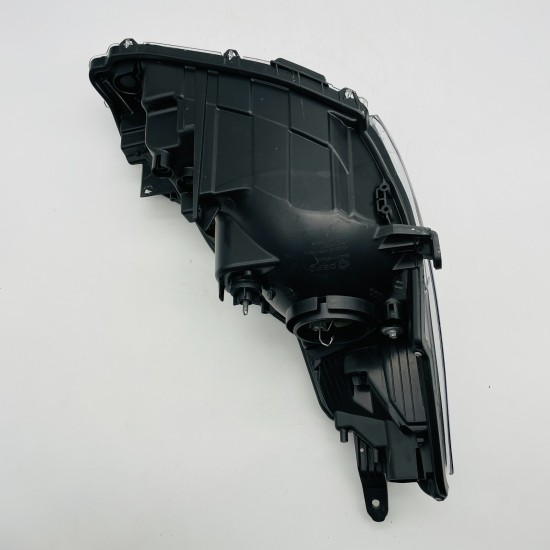 Toyota Yaris Passenger Headlight Left Nearside Genuine Light 2017 - 2020 [l395]