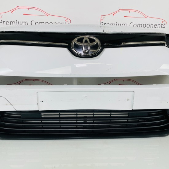 Toyota Proace Front Bumper Genuine White With Trim 2020 - 2023 [za140]
