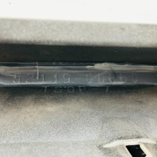 Toyota Yaris Front Bumper Mk3 Genuine White 2014 - 2017 [ap62]