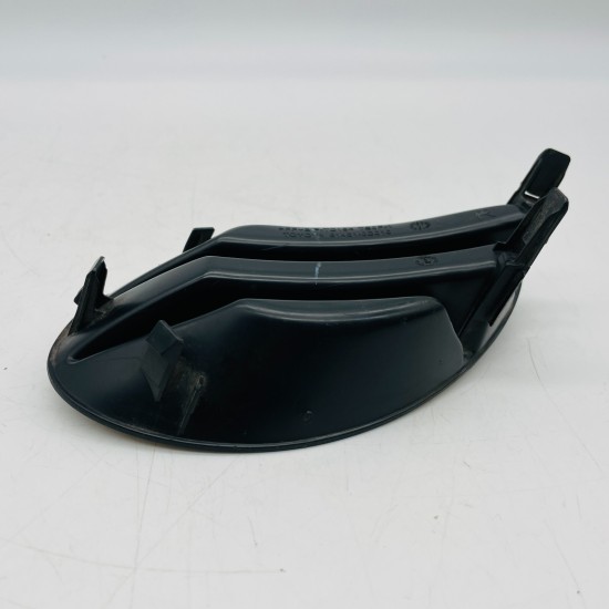 Toyota Yaris Fog Light Cover Right Offside Driver Genuine 2006 – 2008 [x191]