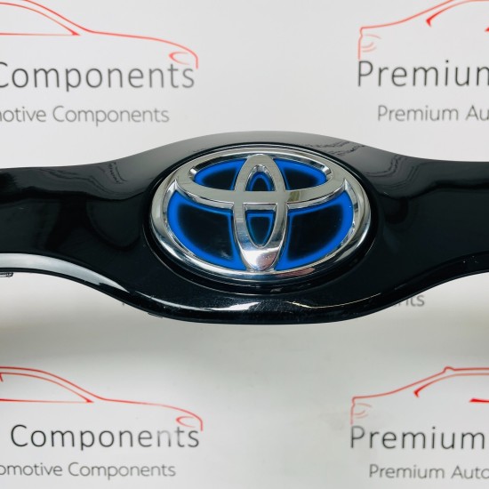 Toyota Yaris Front Bumper Skin Genuine Black Mk4 Hybrid 2020 - 2023 [u27]