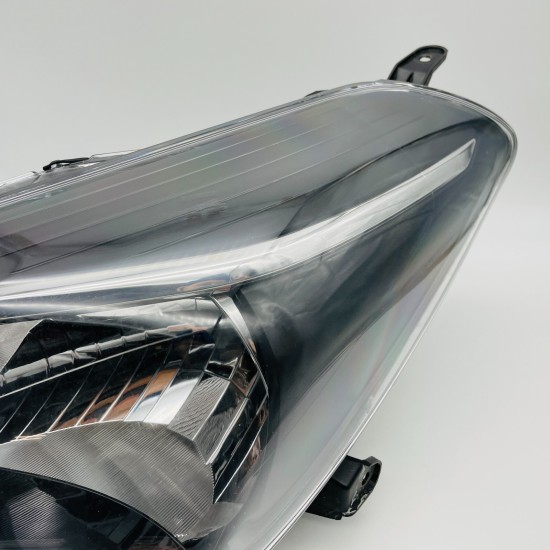 Toyota Yaris Passenger Headlight Left Nearside Genuine Light 2017 - 2020 [l395]