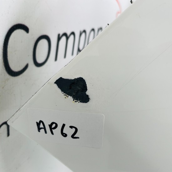 Toyota Yaris Front Bumper Mk3 Genuine White 2014 - 2017 [ap62]