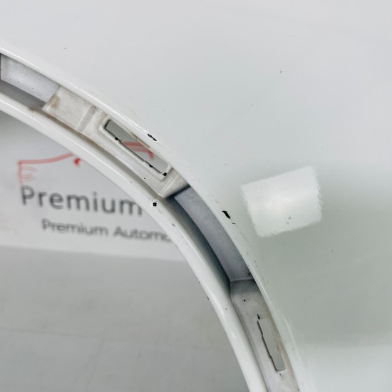 Toyota Yaris Front Bumper Mk3 Genuine White 2014 - 2017 [ap62]