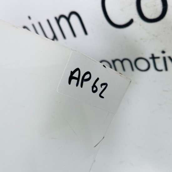 Toyota Yaris Front Bumper Mk3 Genuine White 2014 - 2017 [ap62]