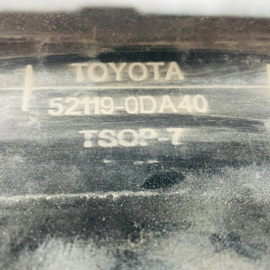 Toyota Yaris Front Bumper Mk3 Facelift Genuine White 521190da40 | 2017-2020