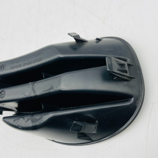 Toyota Yaris Fog Light Cover Left Side Genuine 81482-0d020 | 2006–2008 [x192]