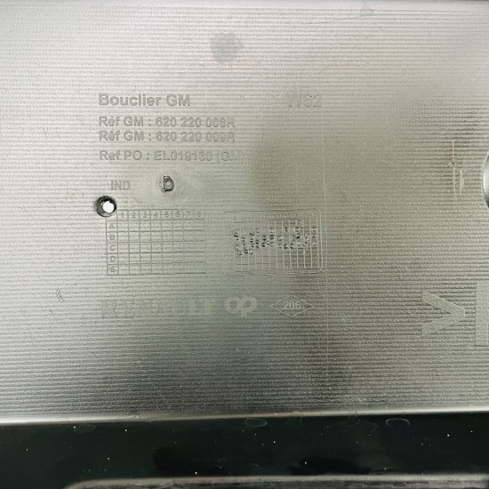 Vauxhall Movano Front Bumper / Renault Master Genuine 620220008r / 2010 - 2019 Vauxhall Movano Front Bumper / Renault Master Genuine 620220008r / 2010 - 2019