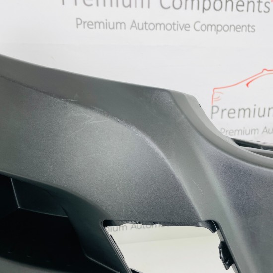Vauxhall Movano Front Bumper / Renault Master Genuine 620220008r / 2010 - 2019 Vauxhall Movano Front Bumper / Renault Master Genuine 620220008r / 2010 - 2019