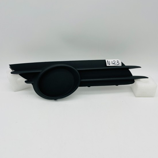 Vauxhall Corsa D Fog Grill Front Bumper Right Genuine 13211481 | 2006-2014 [n123 Vauxhall Corsa D Fog Grill Front Bumper Right Genuine 13211481 | 2006-2014 [n123