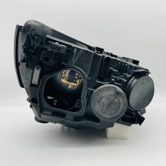 VW Transporter Mk5 Passenger Headlight Genuine Left Nearside Headlamp 2018 -2023 VW Transporter Mk5 Passenger Headlight Genuine Left Nearside Headlamp 2018 -2023
