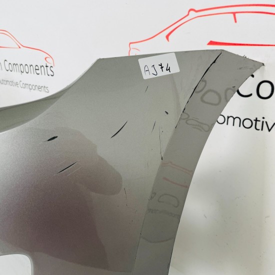 VW Golf Sv Sportsvan Plus Front Bumper Genuine Grey Washer Jets 2015 – 2018 VW Golf Sv Sportsvan Plus Front Bumper Genuine Grey Washer Jets 2015 – 2018