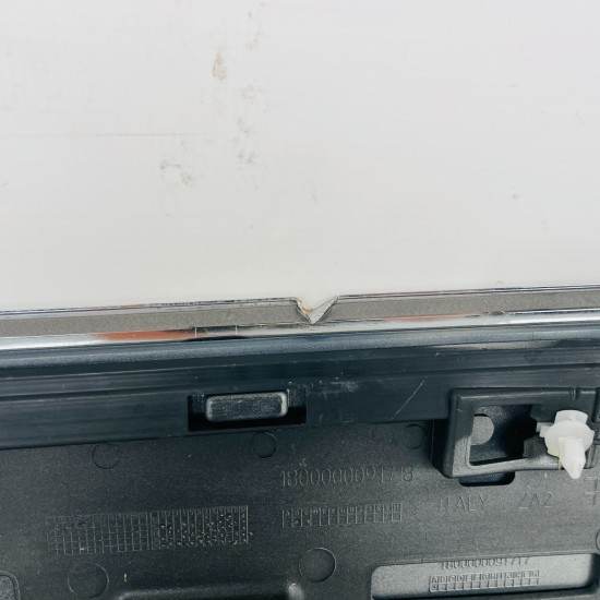 VW Tiguan R Line Door Moulding Genuine Grey Mk2 Rear Right Trim 2016 – 2020 VW Tiguan R Line Door Moulding Genuine Grey Mk2 Rear Right Trim 2016 – 2020