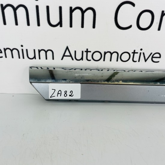 VW Passat B8 Front Left Door Moulding Genuine Protective Trim Strip 2015 - 2019 VW Passat B8 Front Left Door Moulding Genuine Protective Trim Strip 2015 - 2019