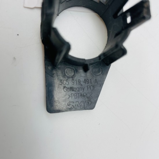 VW Passat B8 Rear Bumper Pdc Sensor Support Bracket 2015 - 2023 [v128]