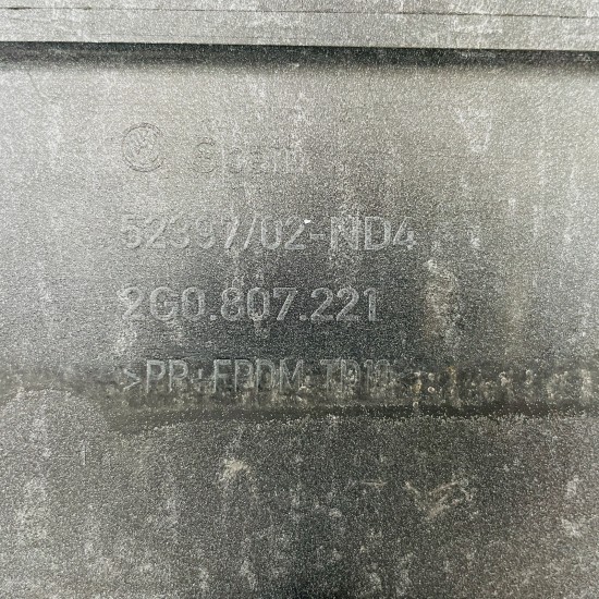 VW Polo Front Bumper Genuine Silver Mk6 Se With Pdc 2017 - 2022 [an140]