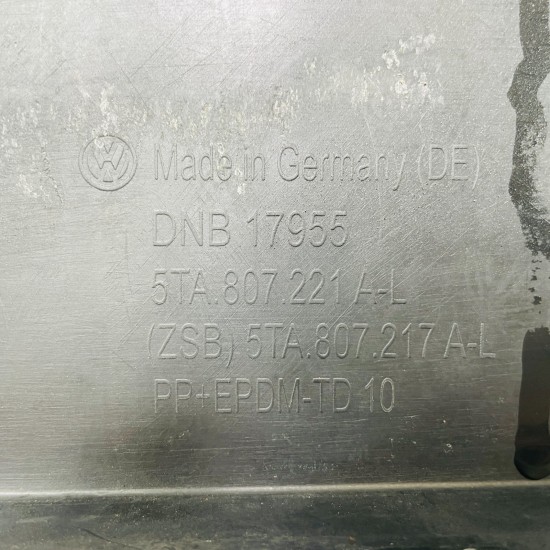 VW Touran Front Bumper Mk2 Highline Genuine Black 5ta807221al 2015 – 2020 [ar19]