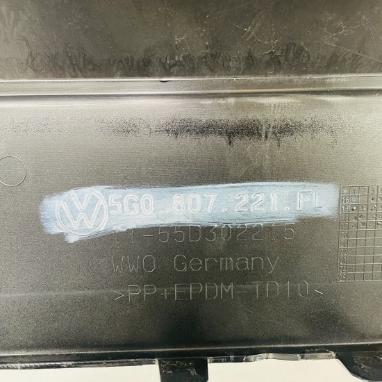 VW Golf Front Bumper Mk7.5 Se Face Lift Genuine Black5g0807221fl / 2017 – 2020