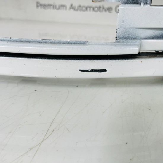 VW Tiguan Front Bumper Mk2 R Line Genuine White 5na807221b | 2016 – 2020 [at21]