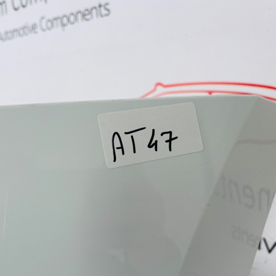 VW Tiguan Front Bumper Mk2 R Line Genuine White 5nn807221a | 2016 – 2020 [at47]