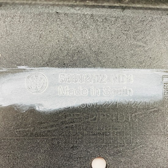 VW Taigo Front Bumper Life Sportback Genuine Grey 7t0807221c | 2022 - 2025 VW Taigo Front Bumper Life Sportback Genuine Grey 7t0807221c | 2022 - 2025