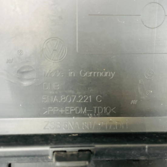 VW Tiguan Front Bumper Mk2 Face Lift Genuine Grey 5na807221c | 2021 – 2023