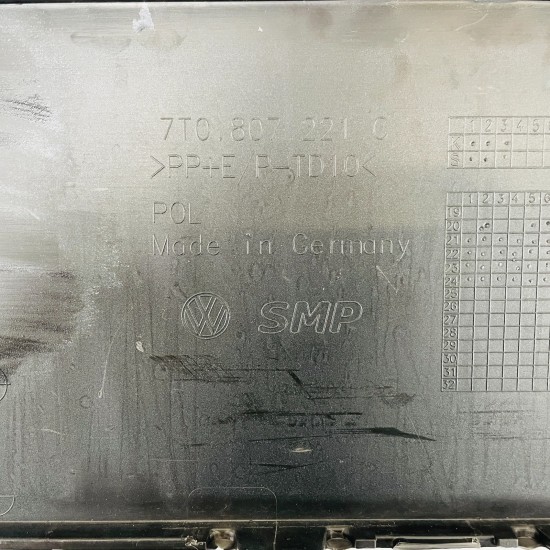 VW Multivan Front Bumper T7 Genuine Grey 7t0807221c | 2022 - 2025 [at28]