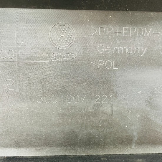 VW Passat Front Bumper Genuine Urano Grey B8 Alltrack 2015 – 2019 [an71]