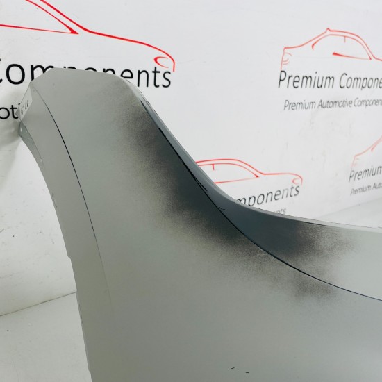 VW Tiguan Front Bumper Genuine White Mk2 Face Lift 5na807221c | 2021 – 2023