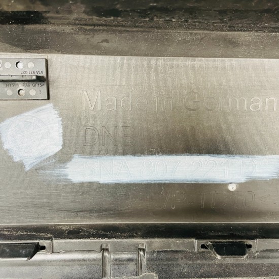 VW Tiguan Front Bumper R Line Mk2 Genuine Black 5na807221d | 2021 – 2023 [at112]