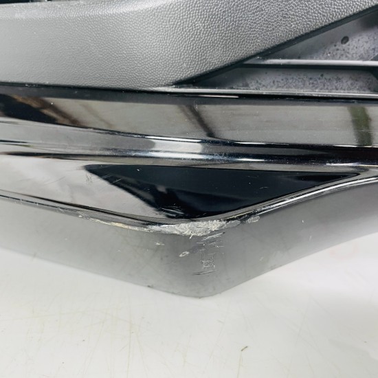 VW Up Front Bumper Genuine Black With Grill Trim 1s0807221f | 2017-2021 [Ba36]