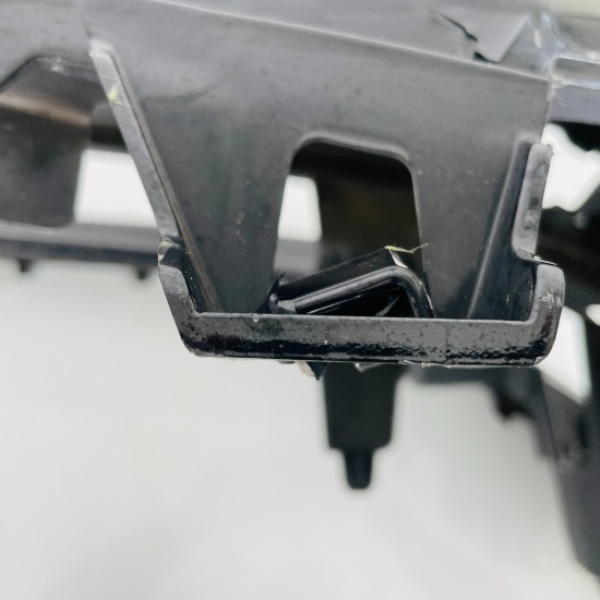 VW Polo Front Bumper Pdc & Jets Genuine Black 6c0807221 | 2014 - 2017 [Ba35]