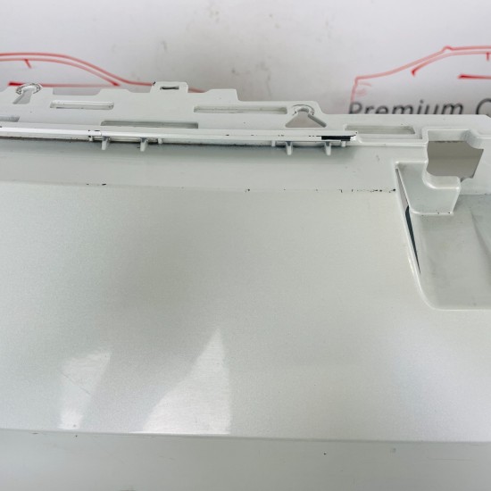 VW Golf Front Bumper Mk8 Se Genuine White 5h0807221j | 2020-2023 [Ba43]