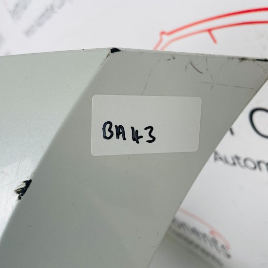 VW Golf Front Bumper Mk8 Se Genuine White 5h0807221j | 2020-2023 [Ba43]