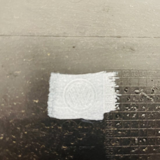 VW Tiguan Front Bumper R Line Genuine Grey 5nn807221a | 2016–2020 [Ba37]