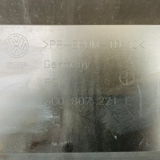 VW Passat Front Bumper B8 Face Lift Genuine Blue 3g0807221e | 2020–2024 [Ba53]