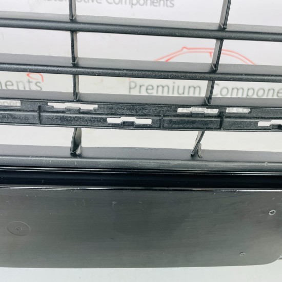 VW Transporter Front Bumper T6 Genuine Black 7e5807221d | 2016-2019 [aw111]