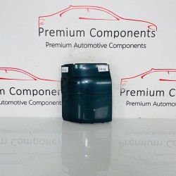 VW Transporter Rear Bumper Left Corner Genuine T5 Trim Cap 2004 – 2015 [za114]
