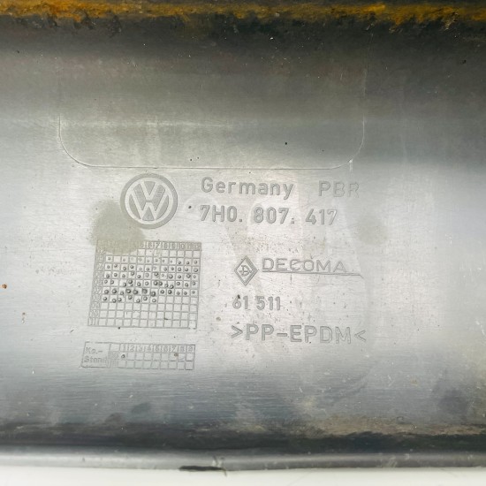 VW Transporter Rear Bumper T5 Genuine 7h0807417 | 2004–2011 [ai10]