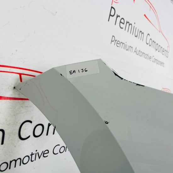 VW Golf Front Bumper Mk8 Se Genuine White 5h0807221j | 2020-2023 [Ba136]